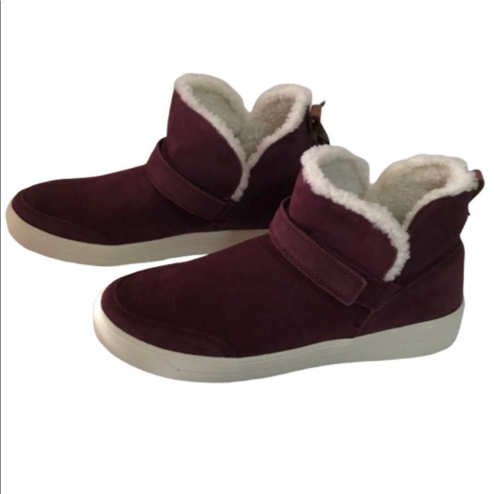 NIB Ryka Ryanair Valee Suede Ankle Boot 8½, purple